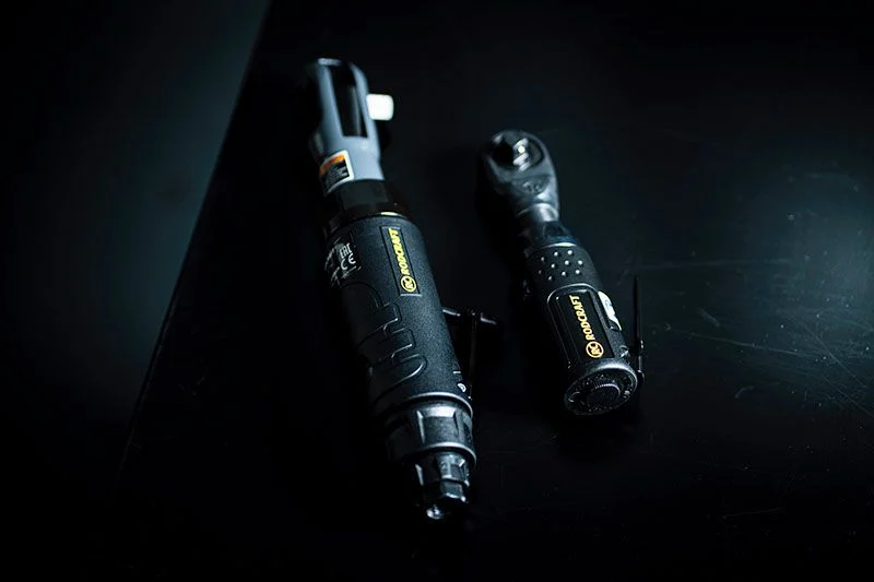 Clichet pneumatic mini multifuncțional Rodcraft RC3202